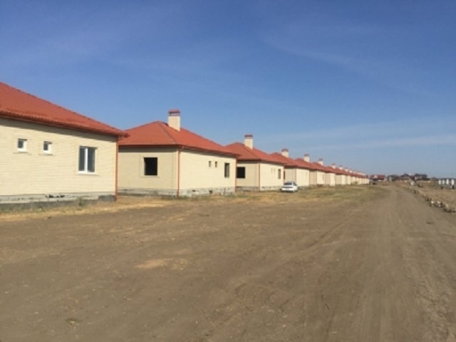 Кп жемчужный астрахань. Жемчужный астрахань коттеджный поселок. Жемчужный астрахань коттеджный поселок. Где находится поселок жемчужный астрахань. Началово астрахань жемчужина.