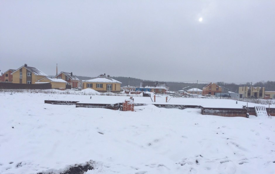 kottedzhnyj-poselok-labrodom