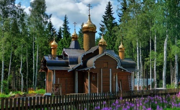 Борисоглебская церковь в поселке Агалатово.