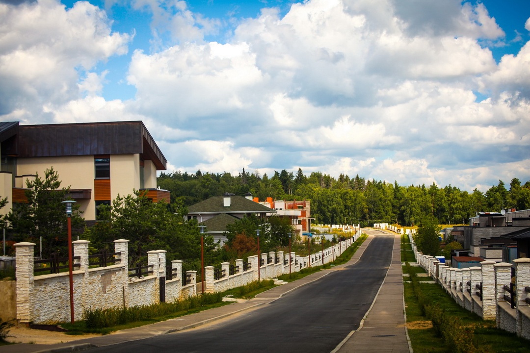 Kottedzhnyj Posyolok Crystal Istra Kristal Istra V Moskovskoj Oblasti Ceny Foto Genplan Obekt Na Karte Kupit Kottedzhi V Kp Crystal Istra Kristal Istra Cian